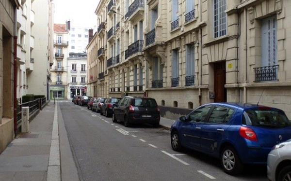 Appartement à louer    3 pièces • 101,06 m2 Saint-Étienne