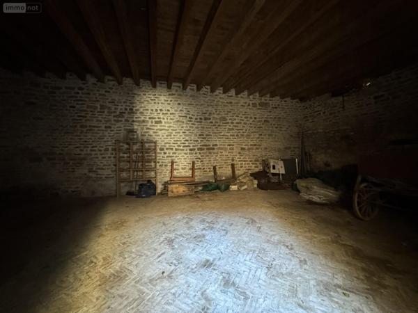 Maison à vendre à La Rochepot en Côte-d'Or (21340), ref : 11488-21074