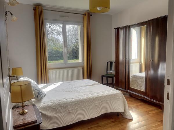 Maison 3 chambres + 45m² de garage + 80m² de hangar