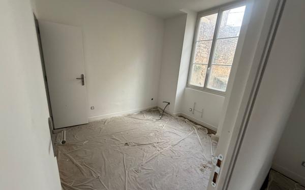 Appartement à vendre    2 pièces • 27,02 m2 Poitiers