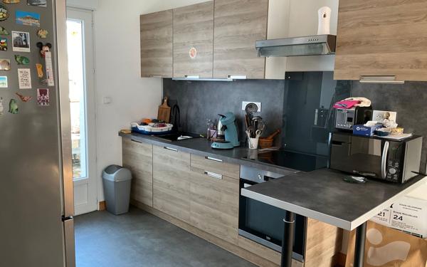 Maison à vendre    3 pièces •  Saintes