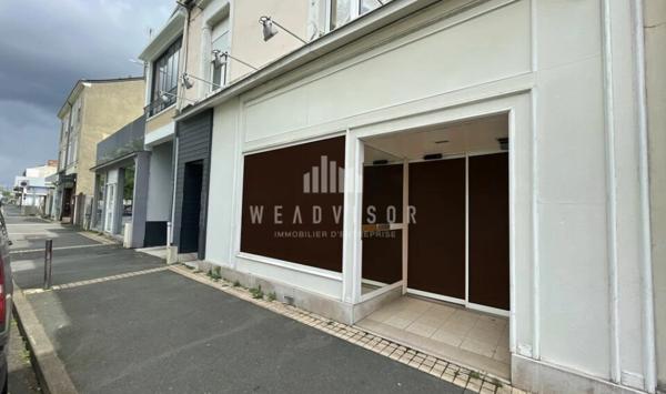 A VENDRE : LOCAL COMMERCIAL DE 157,57 M² + COMBLES