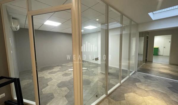 A VENDRE : LOCAL COMMERCIAL DE 157,57 M² + COMBLES