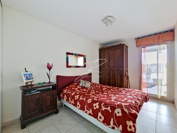 Appartement T3 77 m² 2 chambres terrasse et garage