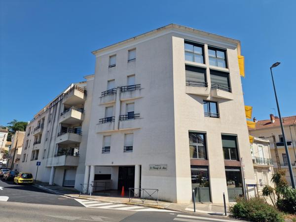 Appartement T3 77 m² 2 chambres terrasse et garage