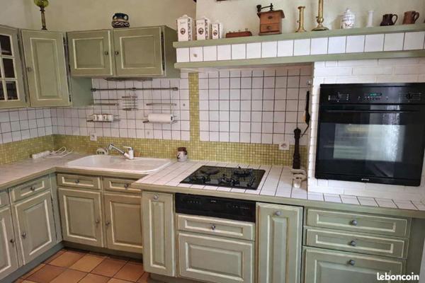 Le Creusot magnifique maison 122m2, deux chambres , 581m2 de terrain clos