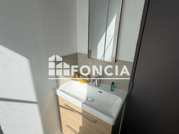 Location Studio meublé 20.96 m² - 56 RUE DU GENERAL LECLERC Bernay 27300