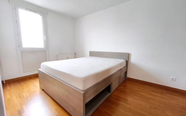Appartement à vendre    5 pièces •  Compiègne