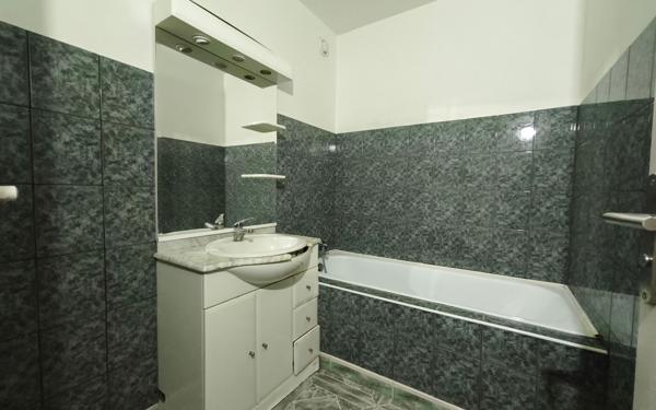 Appartement à vendre    5 pièces •  Compiègne