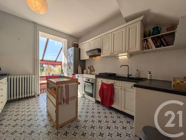 Maison à vendre  9 pièces - 219,36 m 2   LIMOGES  - 87