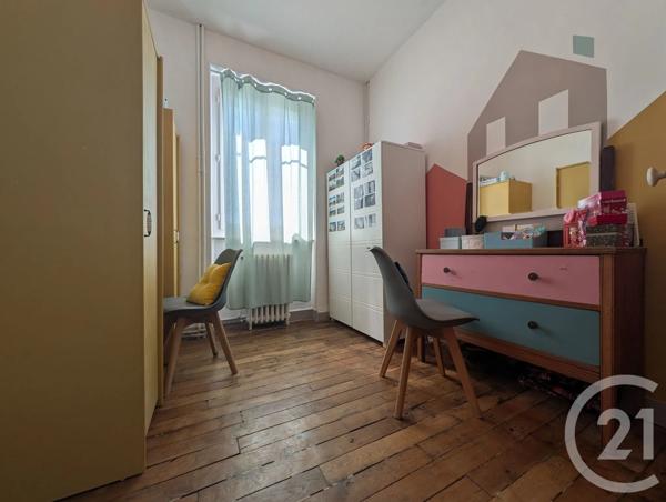 Maison à vendre  9 pièces - 219,36 m 2   LIMOGES  - 87