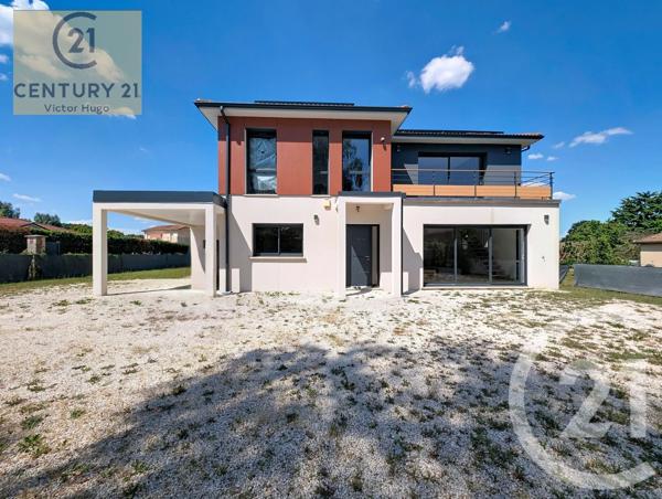 Maison à vendre  9 pièces - 219,36 m 2   LIMOGES  - 87