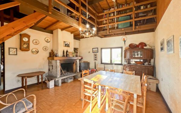 Maison à vendre    7 pièces • 180,58 m2 Livron-sur-Drôme