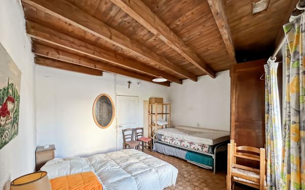 Maison à vendre    7 pièces • 180,58 m2 Livron-sur-Drôme