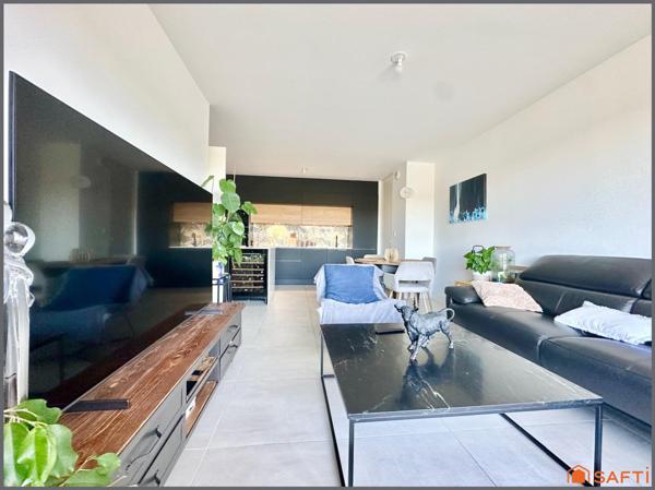Appartement T3 de STANDING avec GARAGE et PARKING