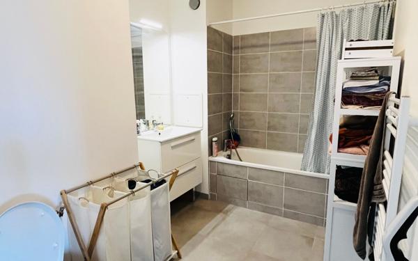 Appartement à louer    2 pièces •  Persan