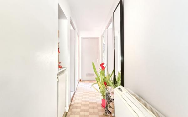 Maison à vendre    5 pièces •  Drap