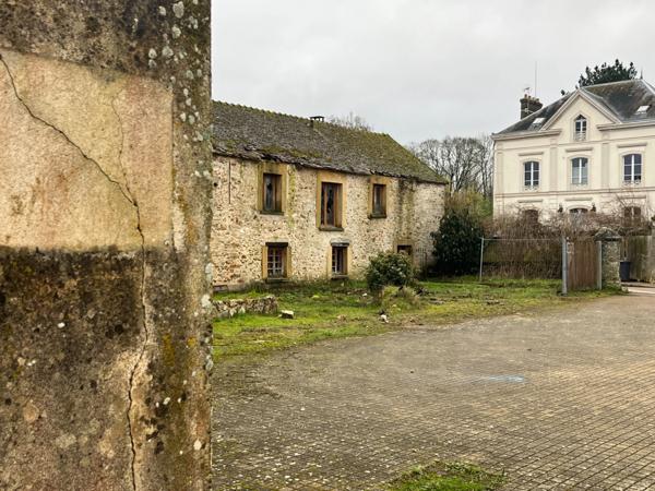 Maison à rénover 180 M2 Proche de THOIRY (78)