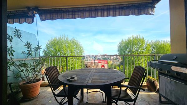 Appartement Vence 4 pièce(s) 98 m2 - Vue Mer et Cité Historique