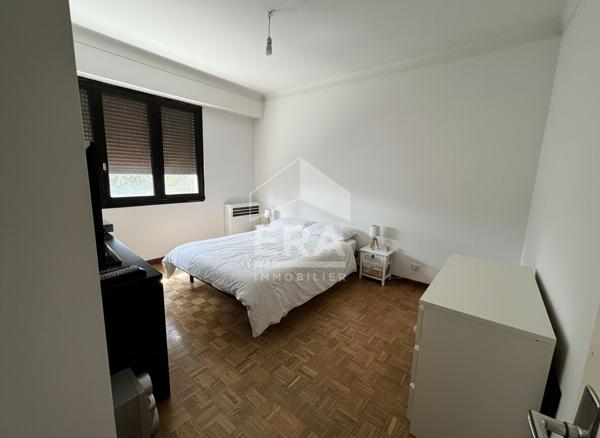 Appartement Vence 4 pièce(s) 98 m2 - Vue Mer et Cité Historique
