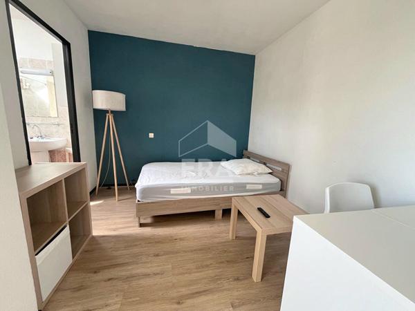 LOCATION MEUBLEE - PAU  UNIVERSITE -  T1 meublé de 20m² avec balcon et parking