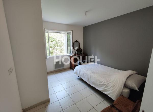 EXCLUSIVITÉ - Charmante maison de plain-pied de 2014 avec 3 chambres et garage à MONTEUX -