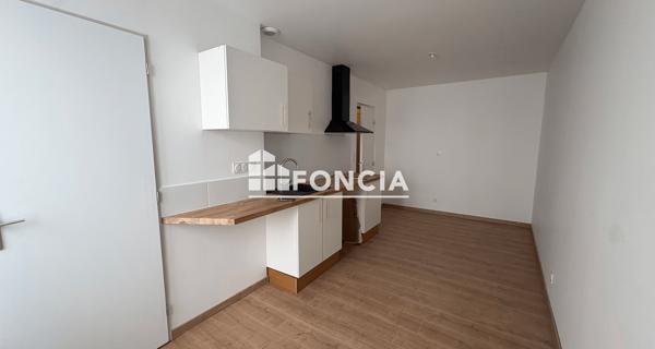 Location Studio 18.36 m² - Miribel 01700