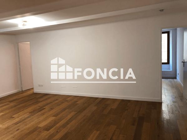 Location Appartement 3 pièces 60.7 m² - 1 RUE HENRY MESSERER Marseille 13001