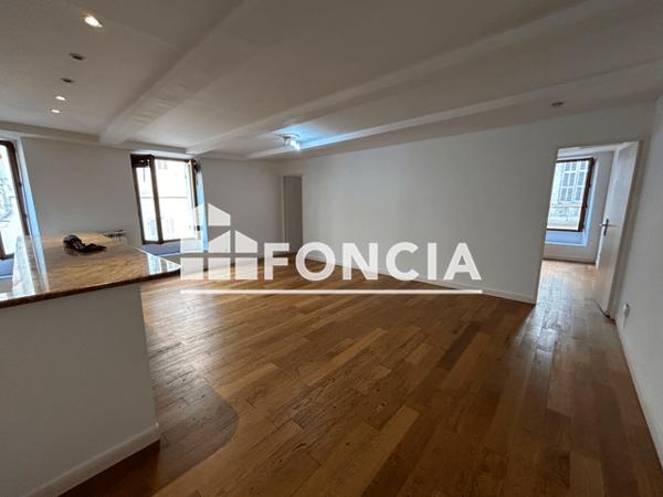 Location Appartement 3 pièces 60.7 m² - 1 RUE HENRY MESSERER Marseille 13001