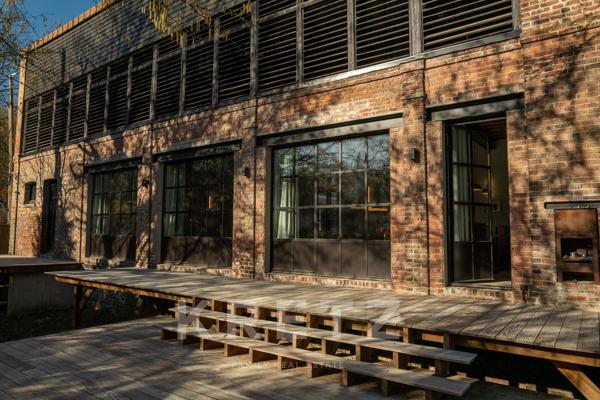 Ancienne blanchisserie entièrement rénovée