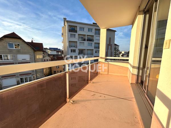 Place Flore, superbe appartement meublé 31 m² avec vue dégagée