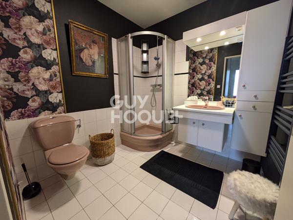 Place Flore, superbe appartement meublé 31 m² avec vue dégagée