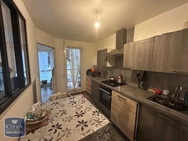 Appartement à louer 3 pièces 64m²