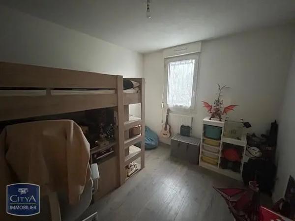 Appartement à louer 3 pièces 64m²