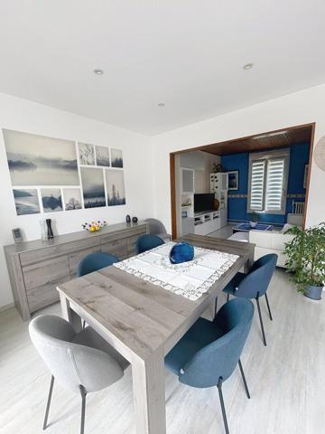 LE PLATEAU - Maison de 84 m2 (104 m2 au sol) avec un beau jardin (parcelle de 319m2) à deux pas du centre ville d' Athis-Mons