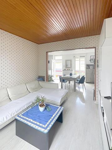 LE PLATEAU - Maison de 84 m2 (104 m2 au sol) avec un beau jardin (parcelle de 319m2) à deux pas du centre ville d' Athis-Mons