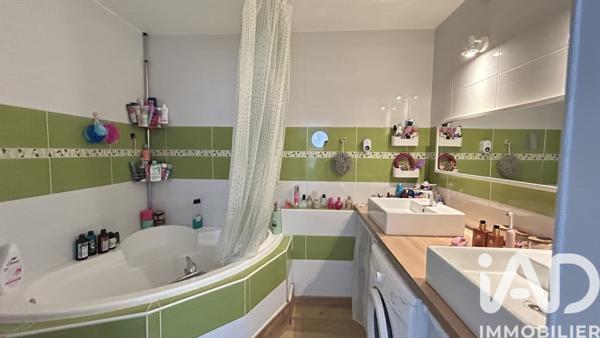 Appartement à vendre 3 pièces 77 m² Jurançon