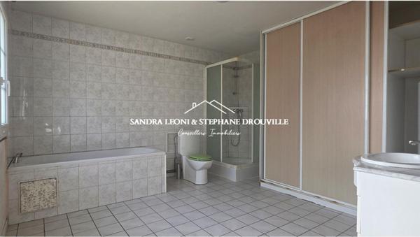 PROCHE MAINTENON ET SAINT-PIAT ENSEMBLE DE 2 MAISON de 105 et 52 m2