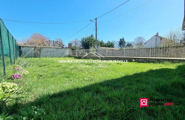 PROCHE MAINTENON ET SAINT-PIAT ENSEMBLE DE 2 MAISON de 105 et 52 m2