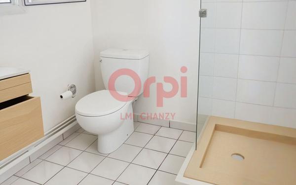 Appartement à vendre    1 pièce • 25 m2 Livry-Gargan