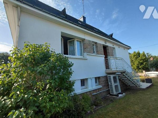 Maison 5 pièces à vendre à Pontivy (56300) - Morbihan

Située dans un quartier calme et reche...