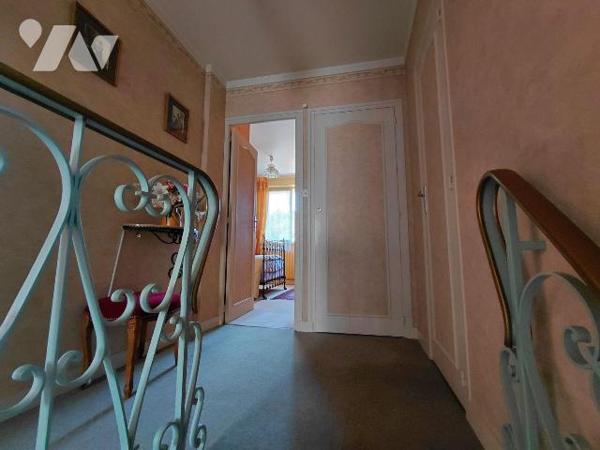 Maison 5 pièces à vendre à Pontivy (56300) - Morbihan

Située dans un quartier calme et reche...