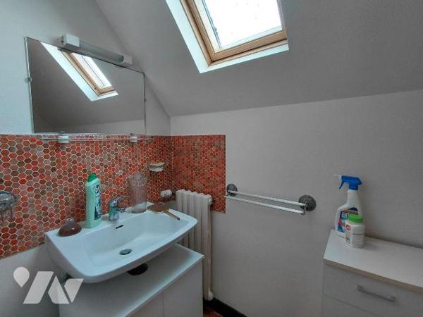 Maison 5 pièces à vendre à Pontivy (56300) - Morbihan

Située dans un quartier calme et reche...