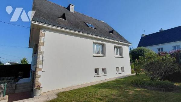 Maison 5 pièces à vendre à Pontivy (56300) - Morbihan

Située dans un quartier calme et reche...