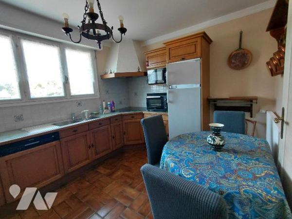 Maison 5 pièces à vendre à Pontivy (56300) - Morbihan

Située dans un quartier calme et reche...