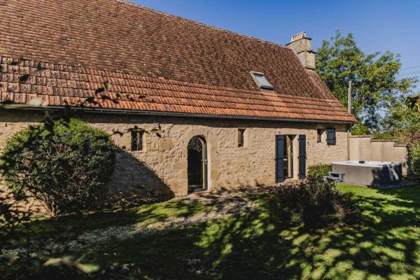 Maison ancienne - Le bugue Périgord noir : maison pleine de charme avec piscine et jardin