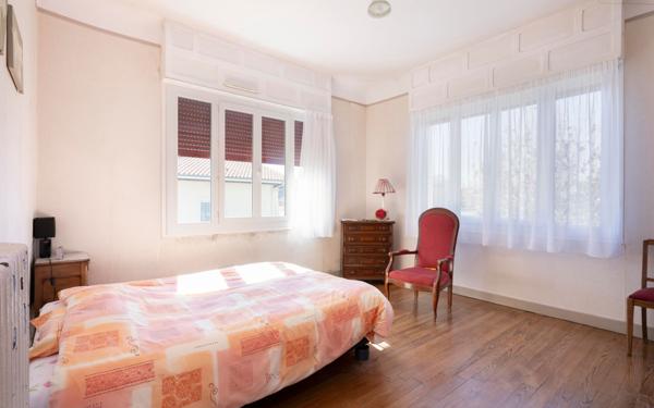 Maison à vendre    5 pièces •  Aire-sur-l'Adour