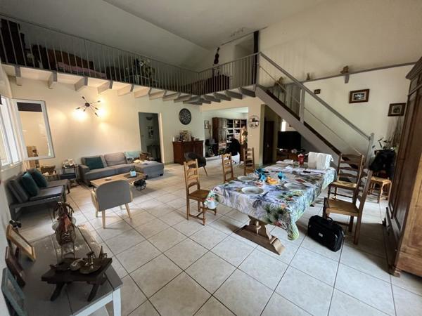 Maison à vendre |  Veyrac |  6 pièces | 202 m²