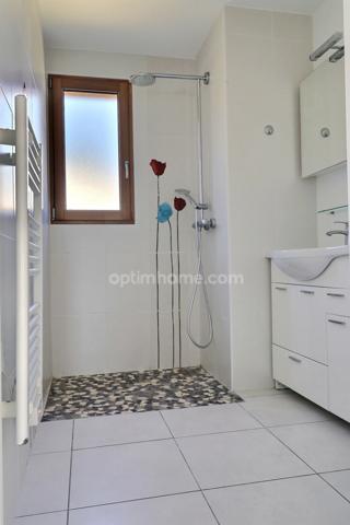 Maison T5 92 m² à Treillières (Campagne)