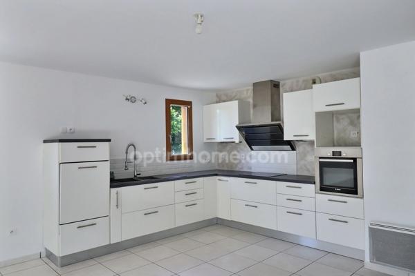 Maison T5 92 m² à Treillières (Campagne)